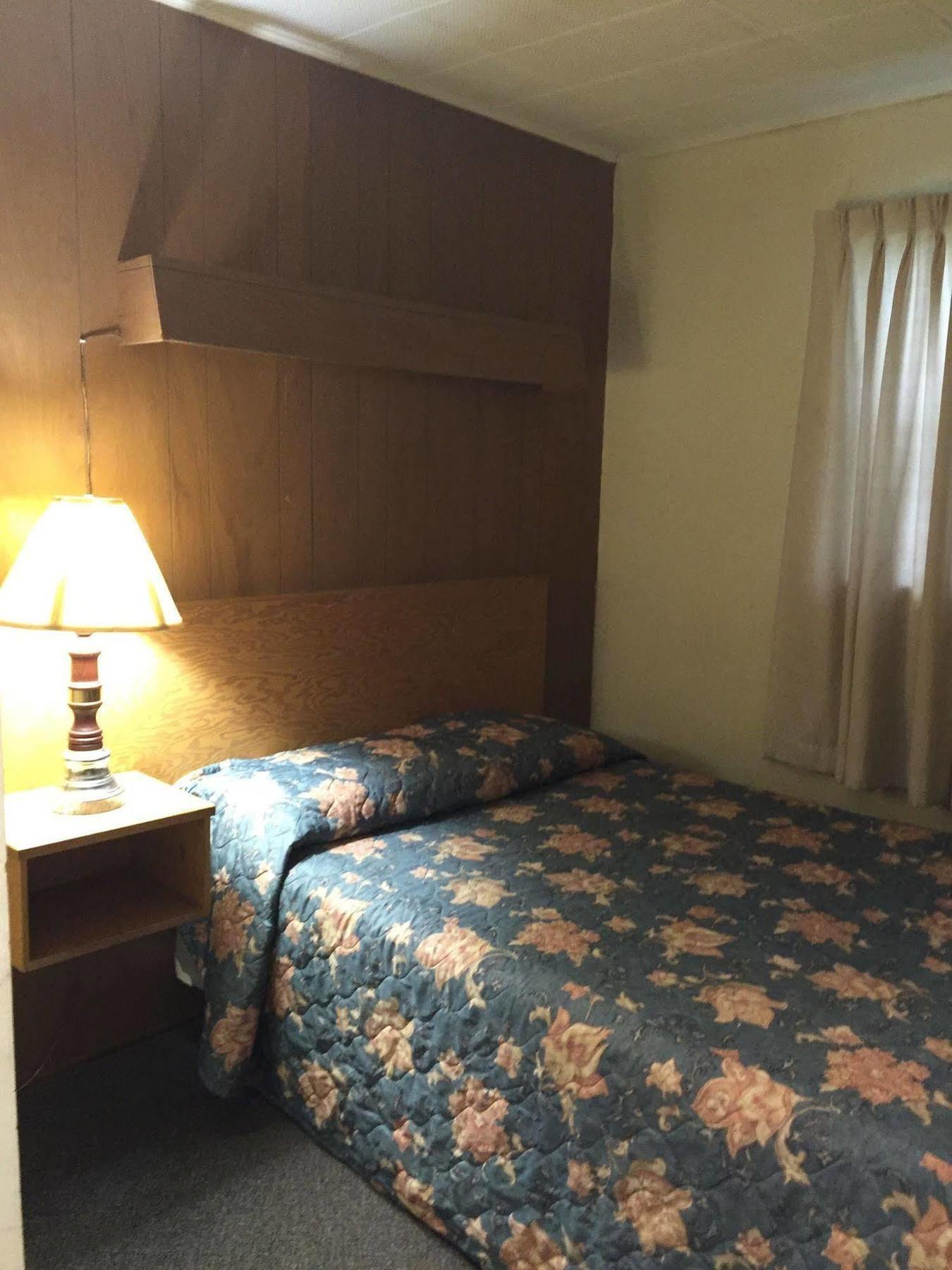 Yellow Quill Motel Portage la Prairie Exterior foto